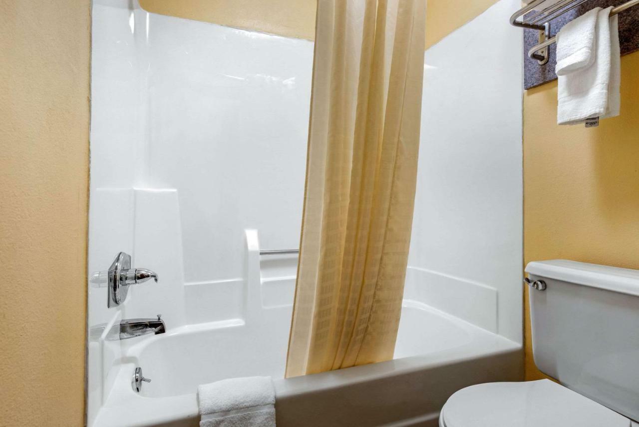 Econo Lodge Лексингтън Екстериор снимка